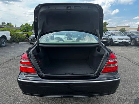 Used 2003 Mercedes-Benz E 320 Sedan image 31