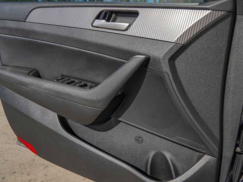 Used 2018 Hyundai Sonata Sport image 22