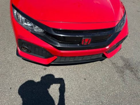 Used 2019 Honda Civic Sport image 9