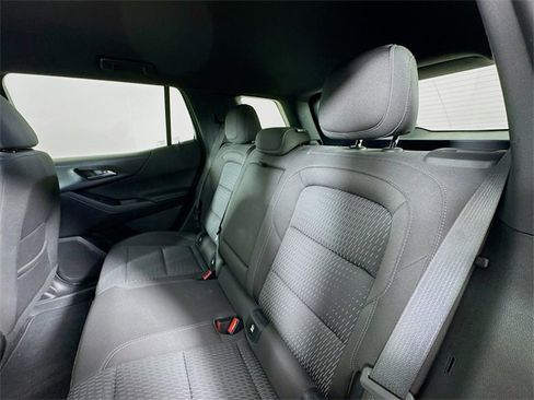 Used 2025 Chevrolet Equinox LT image 22