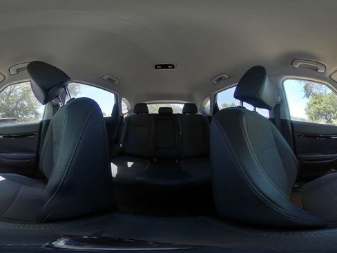Used 2025 Kia Seltos S FWD image 41
