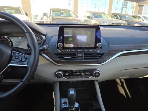 Used 2020 Nissan Altima 2.5 SL image 16