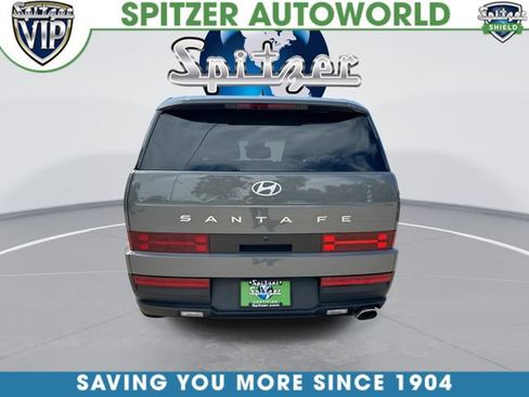 Used 2025 Hyundai Santa Fe SE FWD image 8