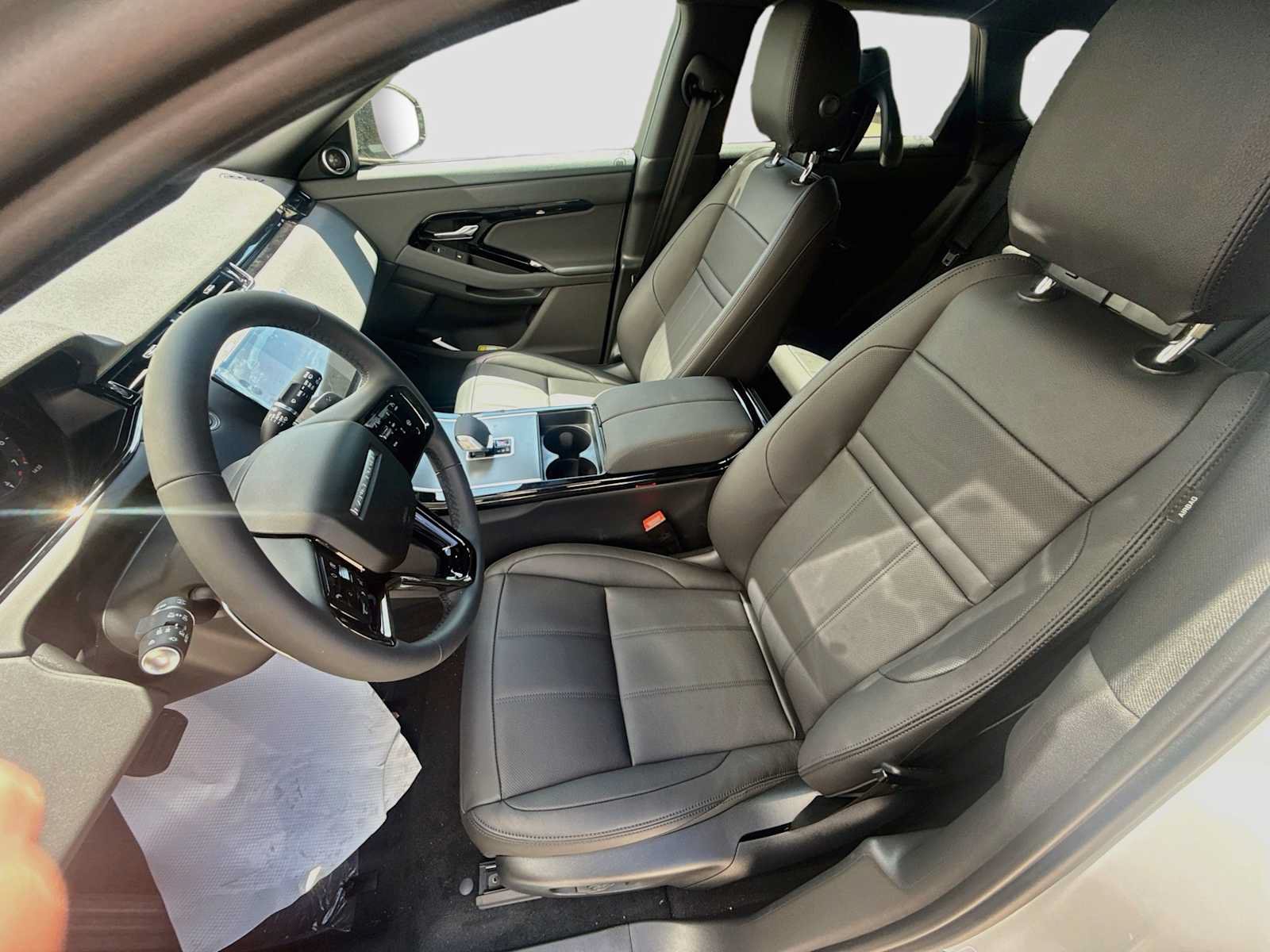 New 2026 Land Rover Range Rover Evoque S AWD/4WD image 13