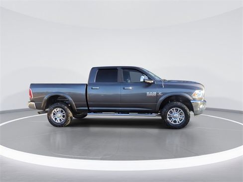 Used 2017 RAM 2500 Laramie image 9