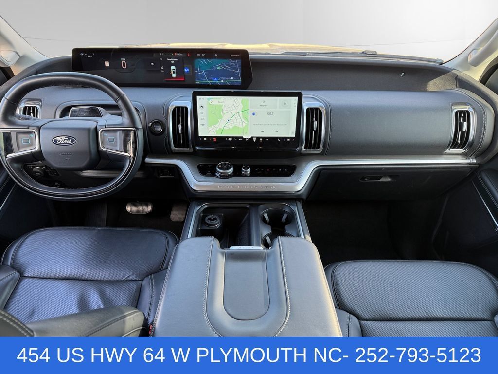 Certified 2025 Ford Expedition Max Platinum AWD/4WD image 10