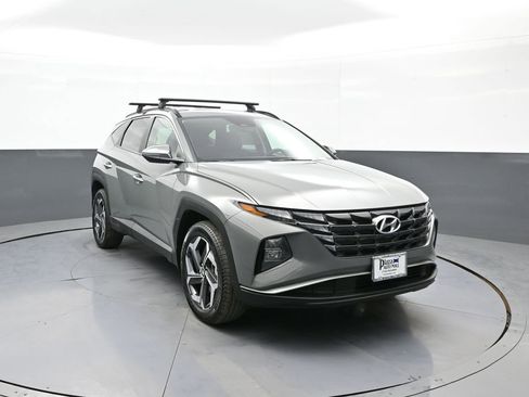 Certified 2024 Hyundai Tucson SEL w/ Convenience Package image 3