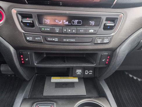 Used 2023 Honda Passport TrailSport image 23