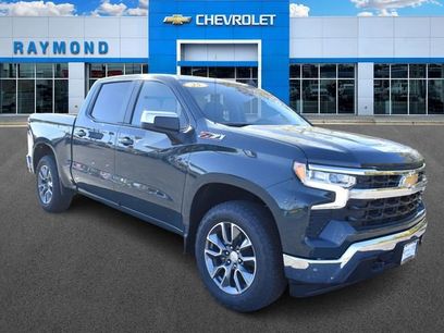 New 2025 Chevrolet Silverado 1500 LT