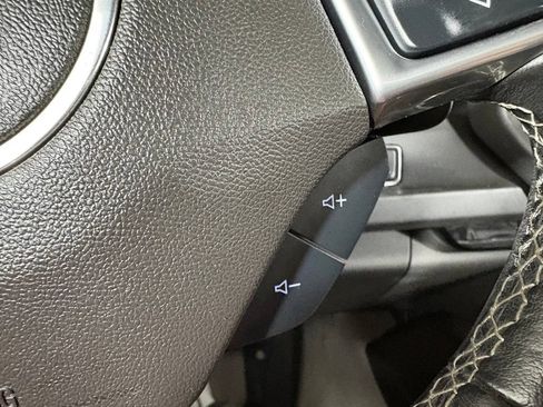 Used 2020 Chevrolet Camaro LT RWD image 24