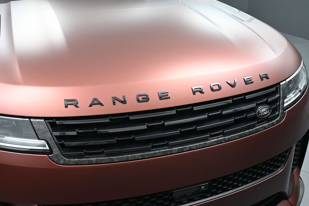 Used 2025 Land Rover Range Rover Sport SV Edition Two AWD/4WD image 13