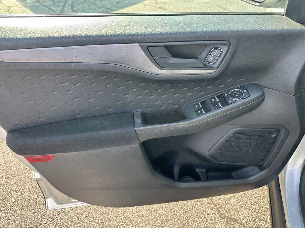 Certified 2020 Ford Escape S AWD/4WD image 13