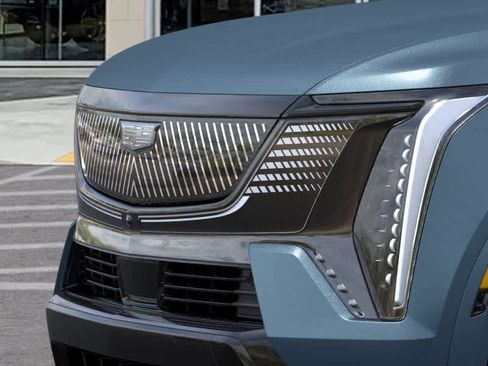 New 2025 Cadillac Escalade IQ Sport 2 w/ LPO, ONYX Package image 13