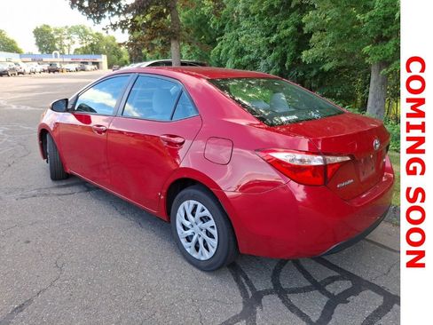 Used 2017 Toyota Corolla LE FWD image 8