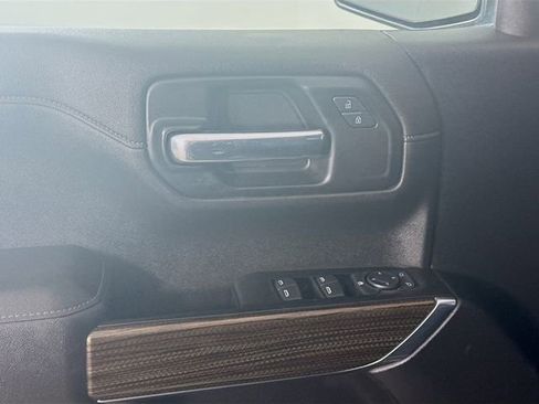 Used 2020 Chevrolet Silverado 1500 RST w/ All-Star Edition image 17