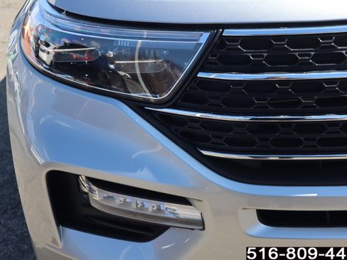 Used 2024 Ford Explorer XLT w/ Equipment Group 202A AWD/4WD image 11
