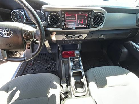 Used 2021 Toyota Tacoma SR5 w/ SR5 Appearance Package (SM) RWD image 15
