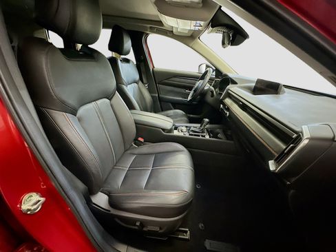 Used 2025 MAZDA CX-50 AWD 2.5 S w/ Premium Plus Pkg image 34