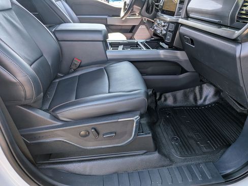 Used 2024 Ford F250 Lariat w/ Lariat Ultimate Package AWD/4WD image 36