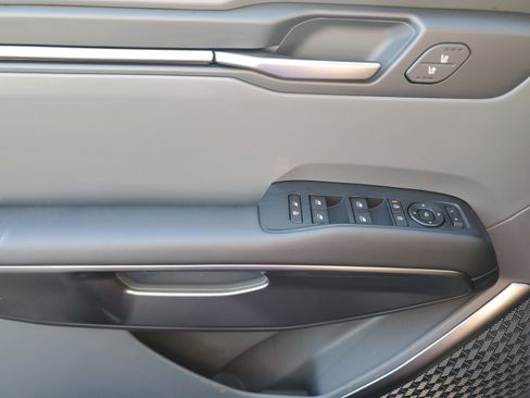 New 2026 Kia EV9 Light image 14