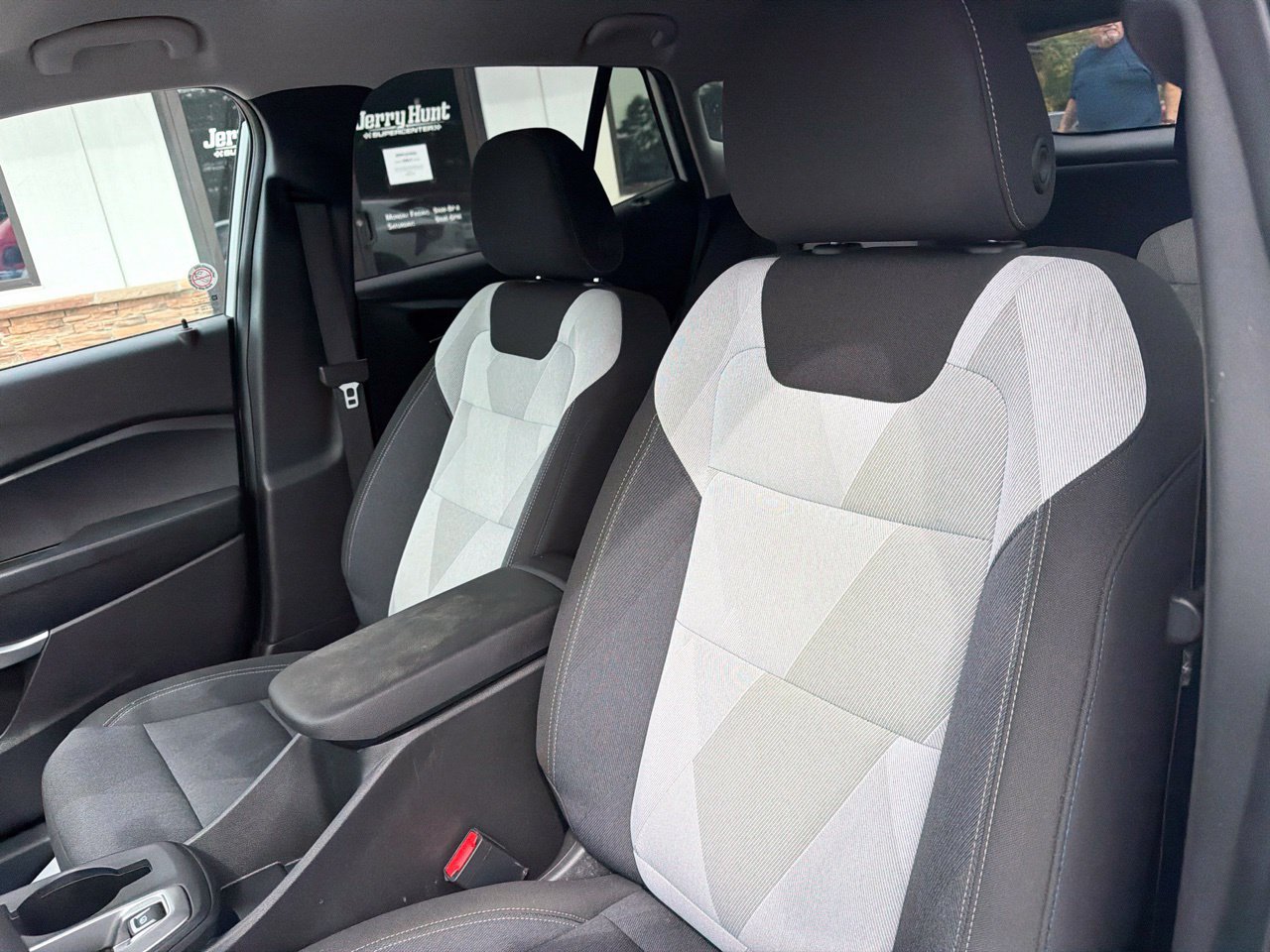 Used 2025 Chevrolet Trax LS FWD image 3