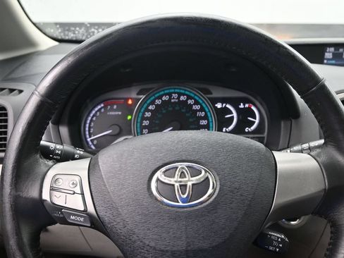 Used 2009 Toyota Venza AWD image 10