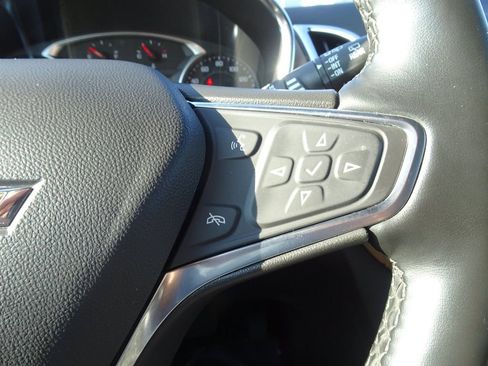 Used 2024 Chevrolet Equinox Premier FWD image 24