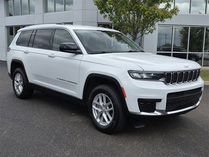 Used 2023 Jeep Grand Cherokee L Laredo