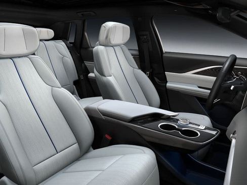 New 2026 Cadillac Lyriq Luxury AWD/4WD image 79