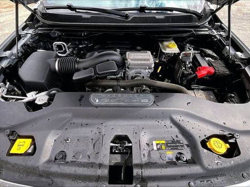 Used 2022 Jeep Wagoneer Series III AWD/4WD image 30