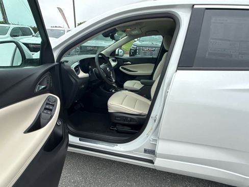 New 2026 Buick Encore GX Avenir w/ Avenir Technology Package AWD/4WD image 18