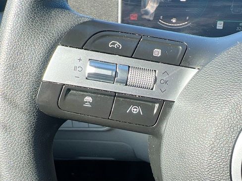 Used 2025 Hyundai Tucson SEL image 12