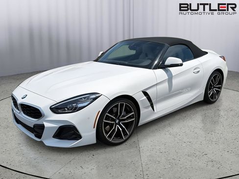 Certified 2023 BMW Z4 sDrive30i w/ Premium Package RWD image 1