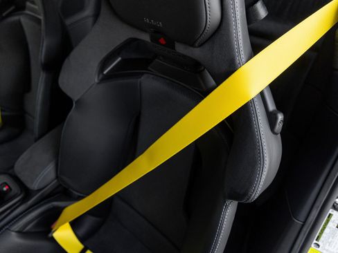 Certified 2025 Porsche 911 GT3 RWD image 20