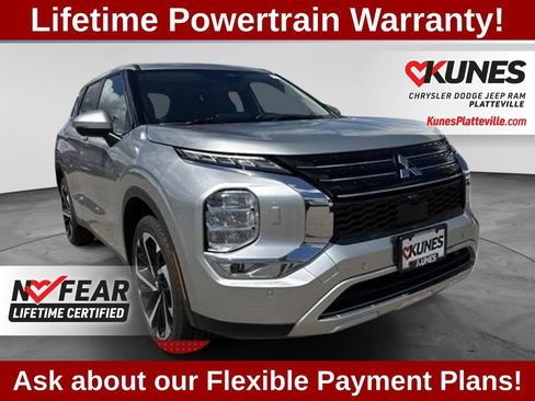 Used 2022 Mitsubishi Outlander SE AWD/4WD image 1