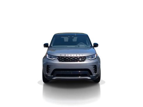 Used 2025 Land Rover Discovery Dynamic SE AWD/4WD image 3