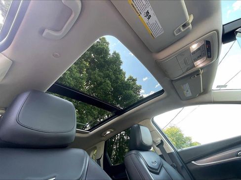 Used 2018 Cadillac XT5 Luxury w/ LPO, Wheel Lock Package FWD image 29