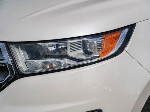 Used 2015 Ford Edge SEL w/ Equipment Group 201A image 5