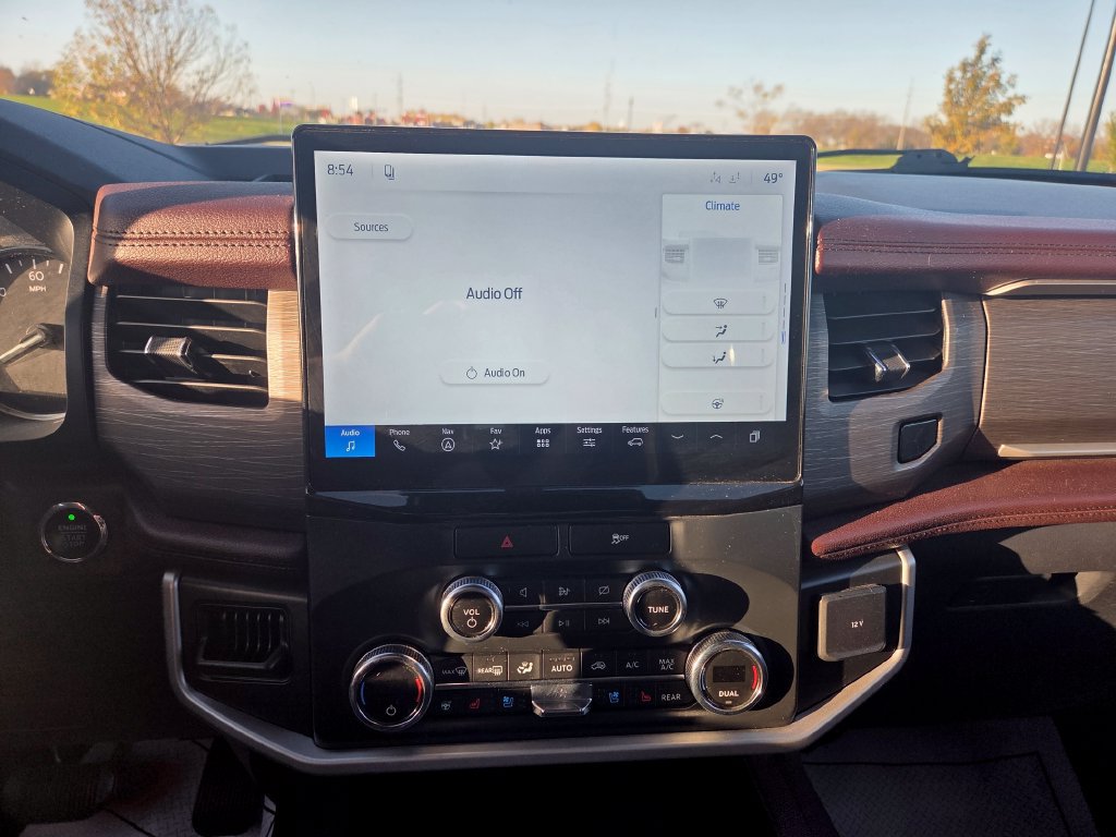 Used 2022 Ford Expedition Max Limited AWD/4WD image 21