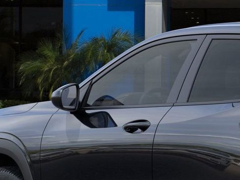 New 2026 Chevrolet Trax LS w/ LS Convenience Package image 13