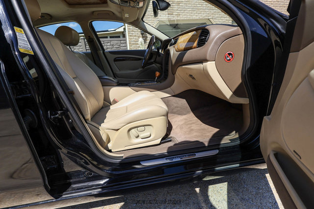 Used 2005 Jaguar S-TYPE 4.2 RWD image 38