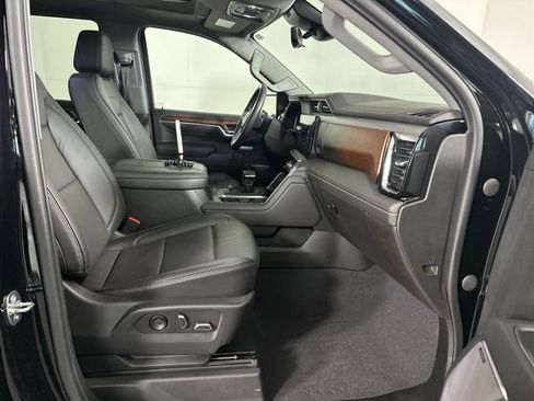Used 2023 GMC Sierra 1500 Denali w/ Technology Package image 28