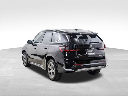 Used 2025 BMW X1 xDrive28i w/ Convenience Package image 3