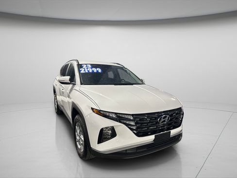 Used 2023 Hyundai Tucson SEL image 2