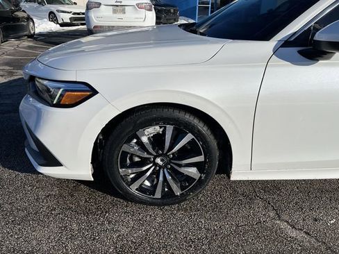 Used 2023 Honda Civic EX image 21