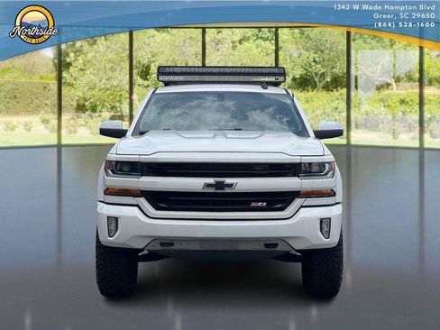 Used 2018 Chevrolet Silverado 1500 LT w/ All Star Edition AWD/4WD image 19