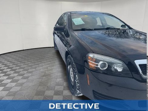 Used 2011 Chevrolet Caprice RWD image 10