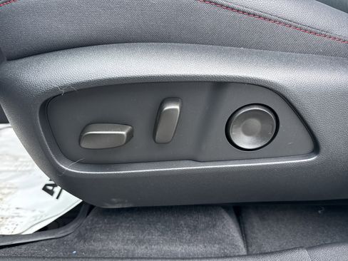 New 2026 Chevrolet Equinox RS w/ Convenience Package III image 13