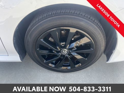Used 2023 Toyota Camry LE image 14