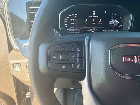 Used 2024 GMC Sierra 1500 SLT AWD/4WD image 21